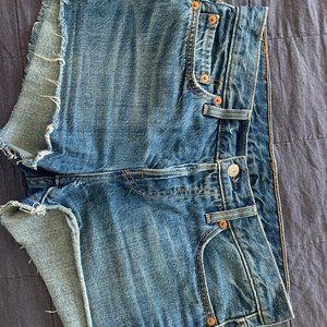 Levi’s 505 Women’s Denim Cutoff Shorts
